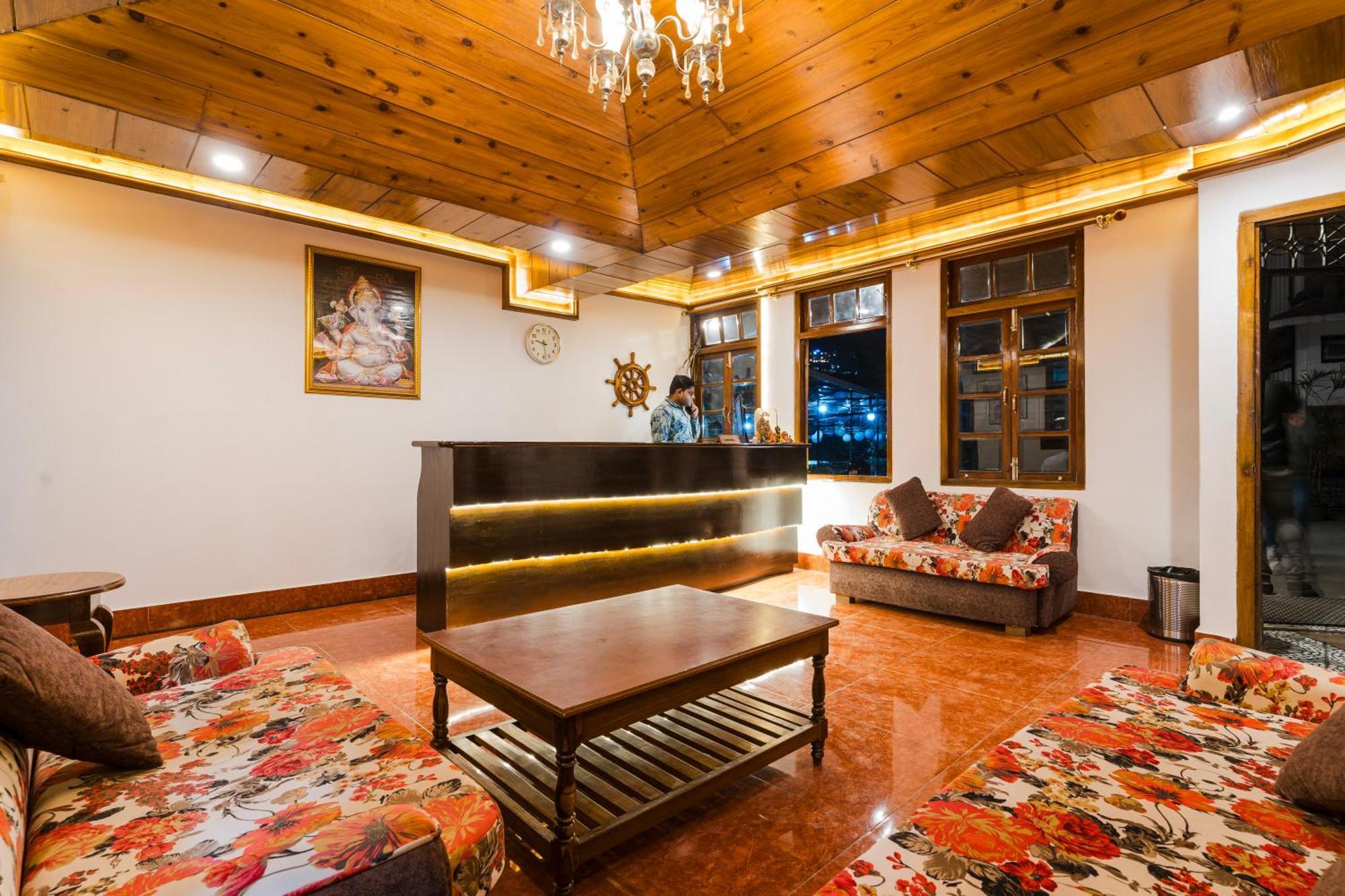 Hotel Sharolyn Boutique Near MG Marg à Gangtok Extérieur photo