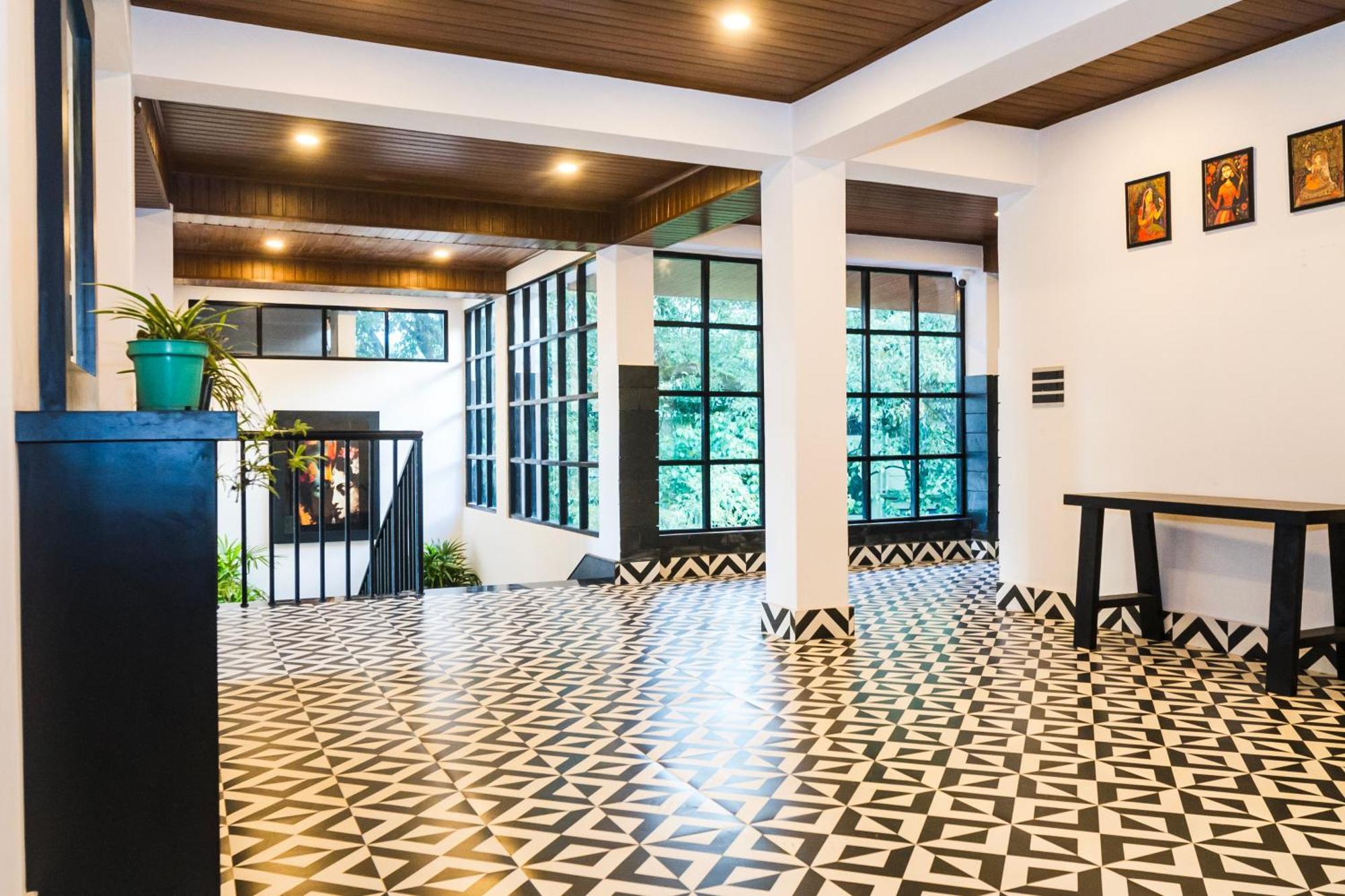 Hotel Sharolyn Boutique Near MG Marg à Gangtok Extérieur photo